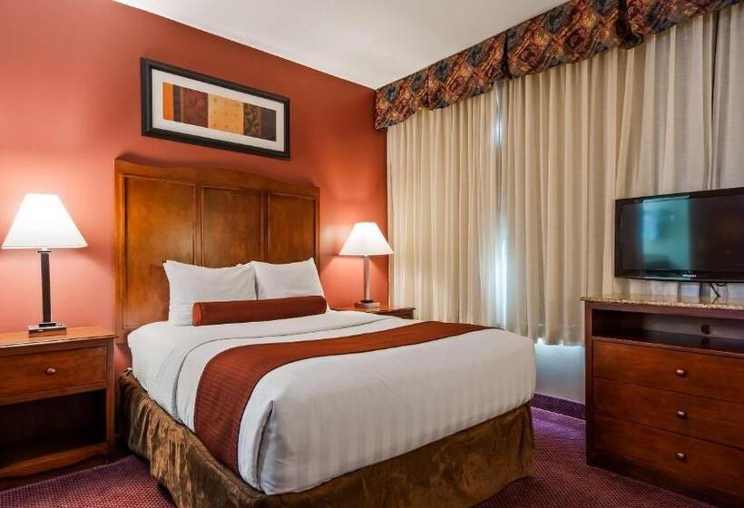 Люкс Кровать Кинг, Best Western Plus Hannaford Inn & Suites