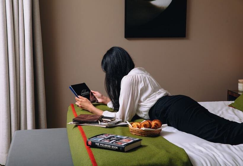 Студия Deluxe, Fraser Suites Paris La Défense