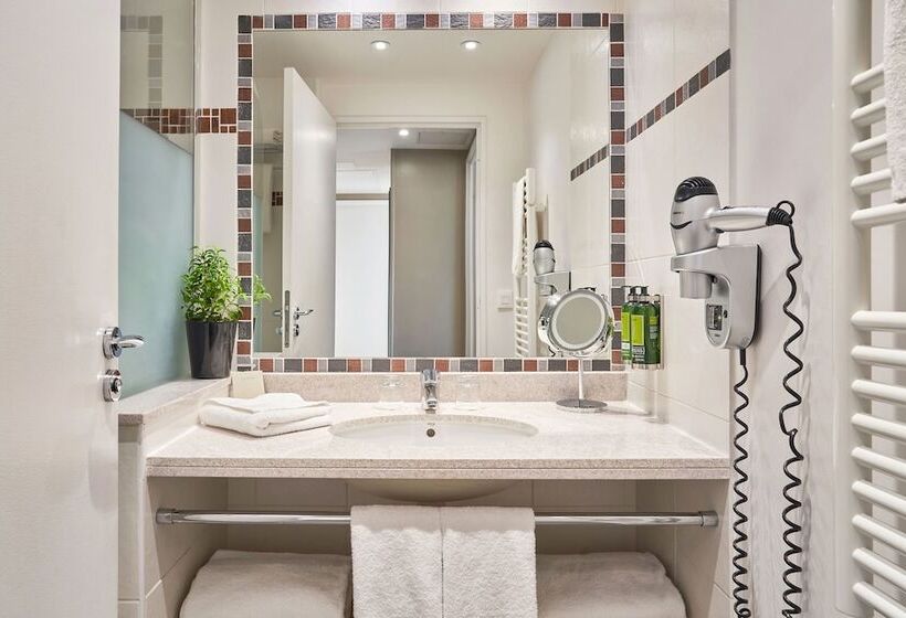 Апартаменты Deluxe 1 Спальня, Fraser Suites Paris La Défense