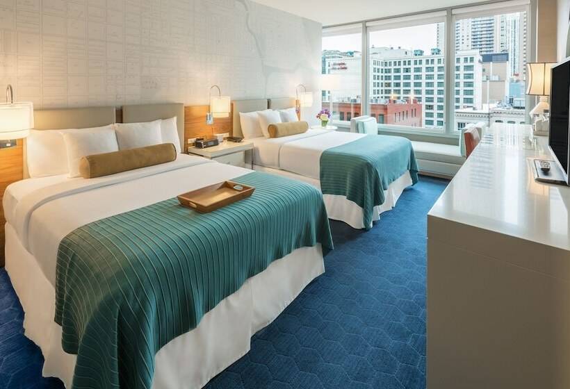 Deluxe Kamer, Kinzie