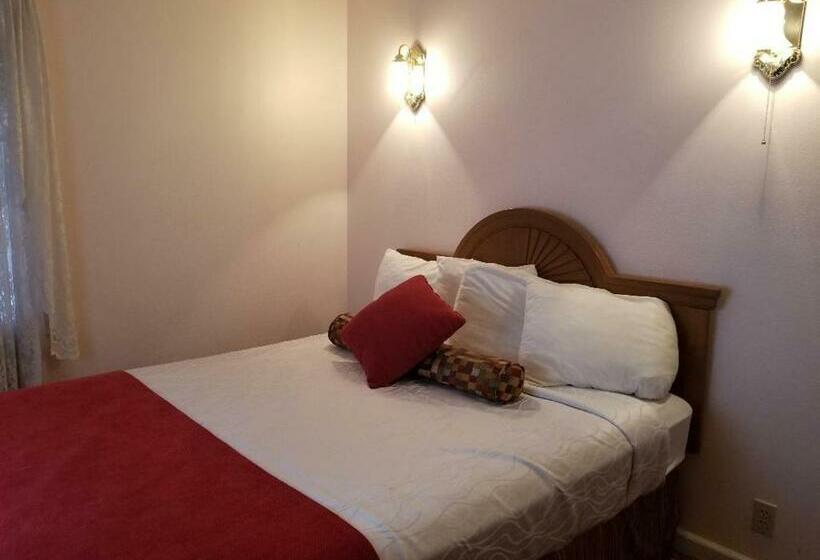 Дом 2 Спальни, Nevada City Inn