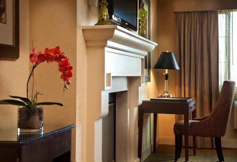 스위트, The Paramount Hotel Portland