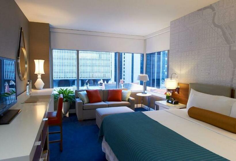 Deluxe Kamer met Kingsize Bed en Uitzicht op de Stad, Kinzie