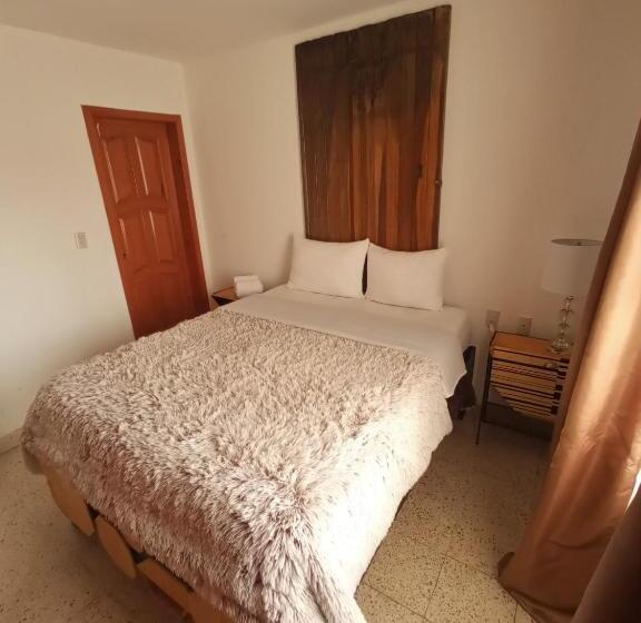 Habitación Estándar, Kaza Muta
