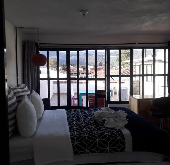 Habitación Estándar Vista Montaña, Kaza Muta