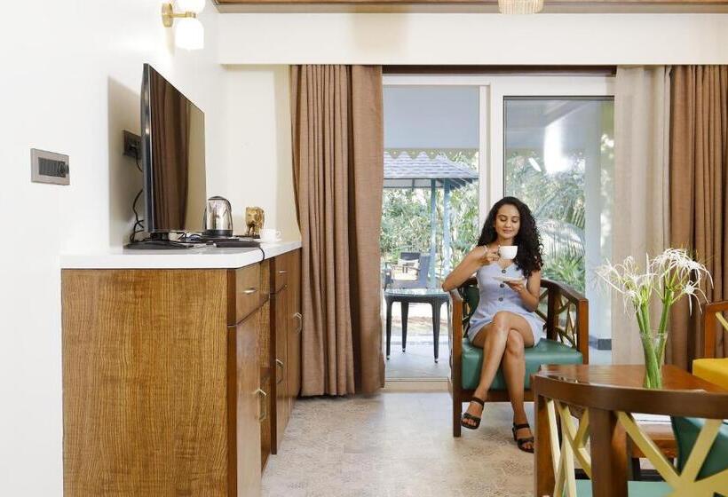 Люкс Вид на Сад, Whistling Woodzs Resort