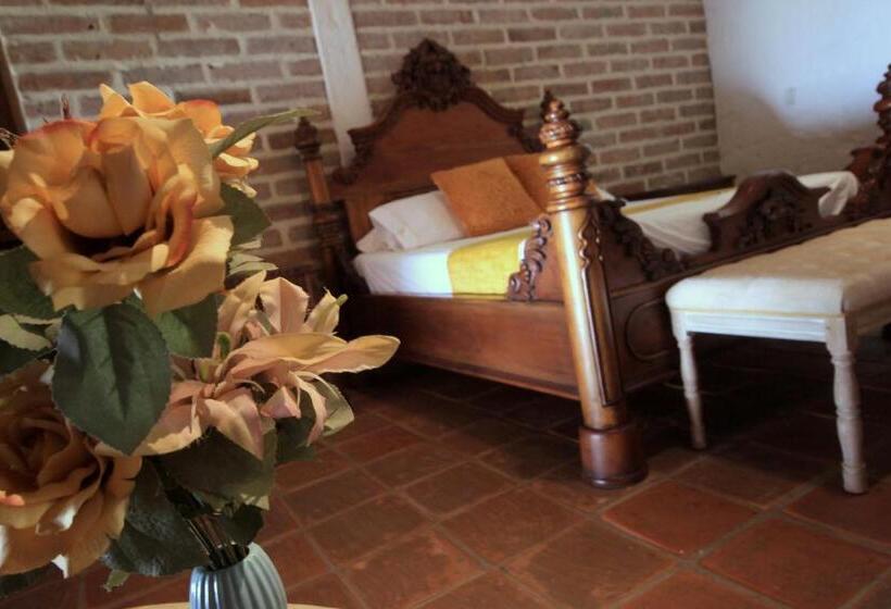 Номер Стандарт с Балконом, Santa Barbara Colonial   Santa Fe De Antioquia