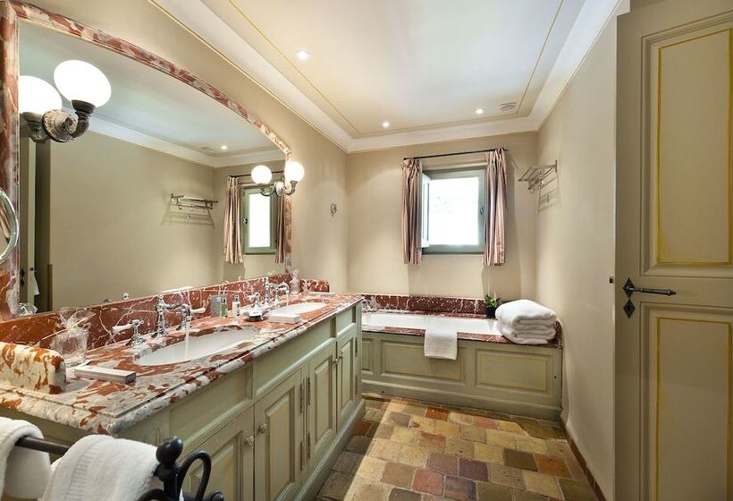 디럭스 룸, Bastide Saint Antoine  Relais & Chateaux