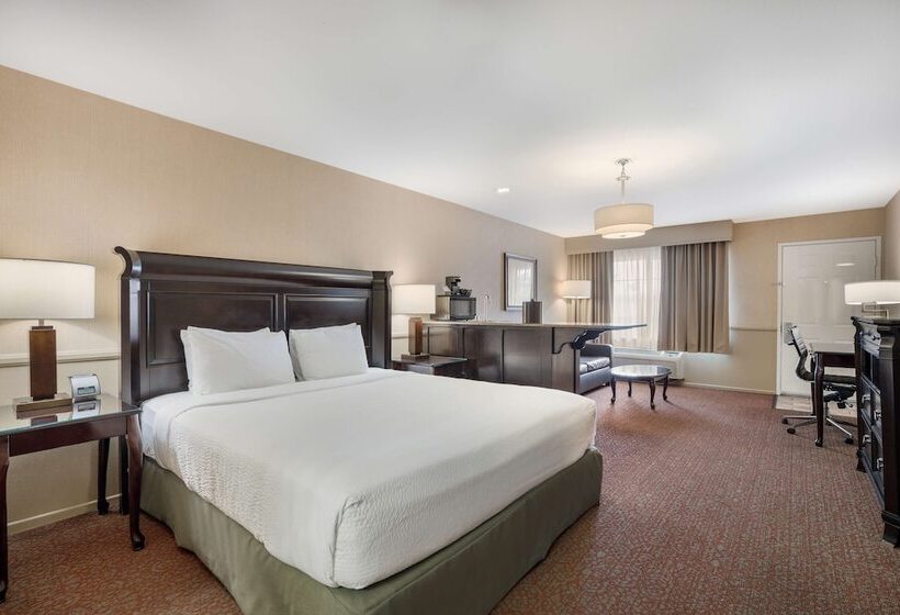 스위트, Best Western Corona Hotel & Suites