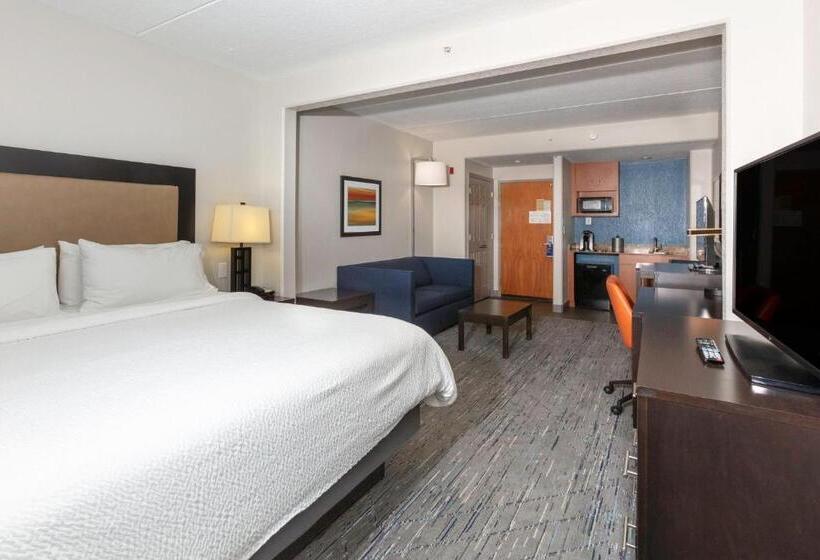 스위트 킹사이즈 침대, Holiday Inn Express Hotel & Suites Jacksonville Airport, An Ihg