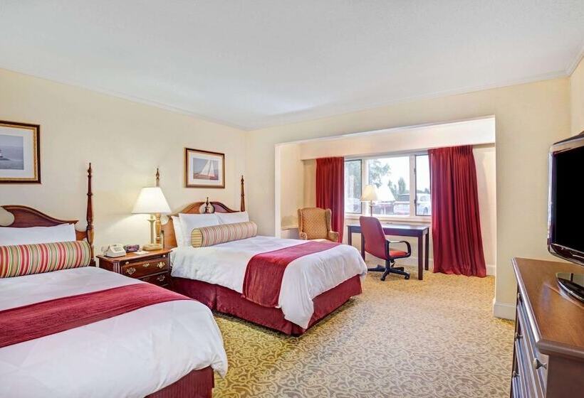 Номер Стандарт 2 Двуспальные Кровати, Ramada By Wyndham Seekonk Providence Area