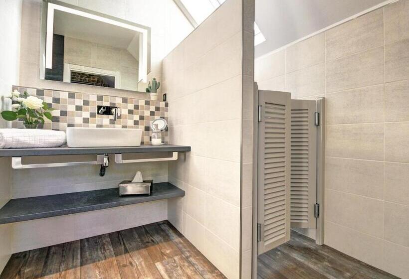 Люкс Кровать Кинг, La Cotentine Maison D Hôtes
