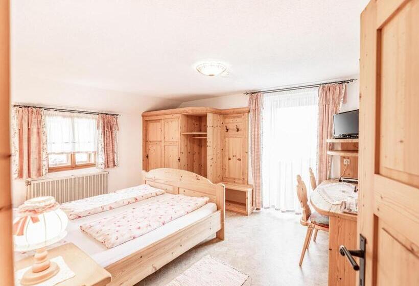 Номер Стандарт с Балконом, Urlaub Am Bauernhof Feldbauer