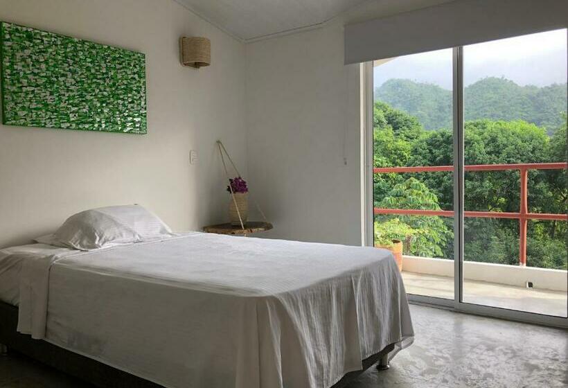 스탠다드 룸 산 전망, Tayrona Angel Lodge