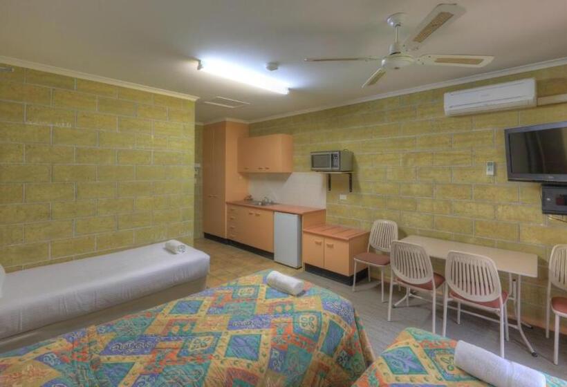 디럭스 트리플 룸, Yarra Holiday Park