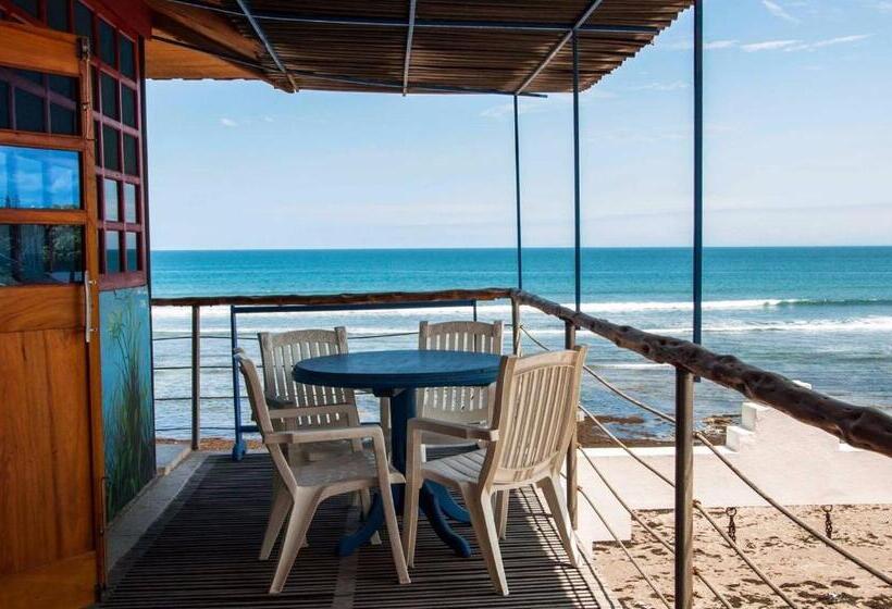 Четырехместный Номер Стандарт с Балконом, Hosteria Farallon Dillon