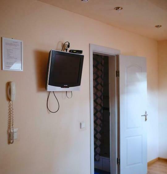 Семейный Номер, Grebenky Motel