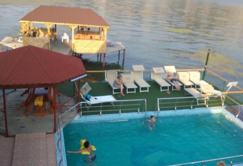خانه 1 خوابه, Casa Lucian