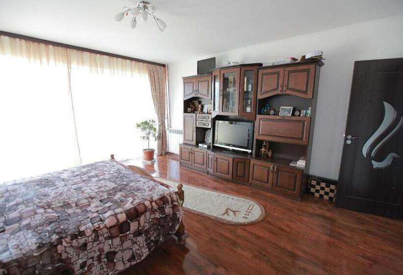 خانه 1 خوابه, Casa Lucian