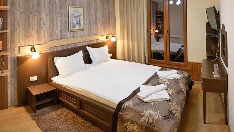 Апартаменты 2 Спальни, Family Hotel Balkanci