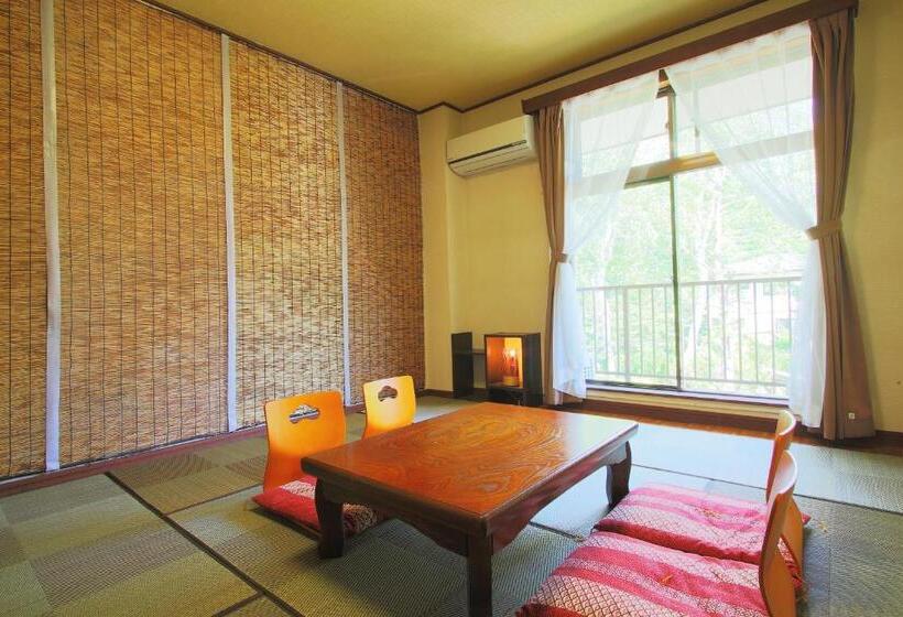 Семейный Номер, Guesthouse E Ne