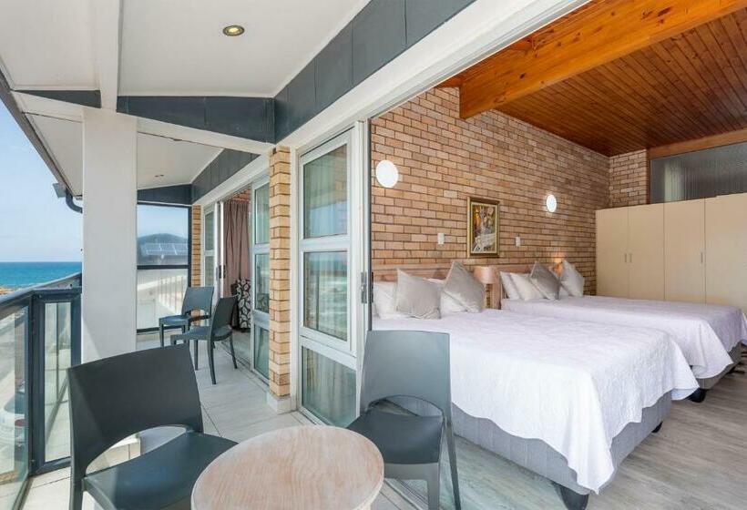 Дом 1 Спальня, Vic Bay Beach House