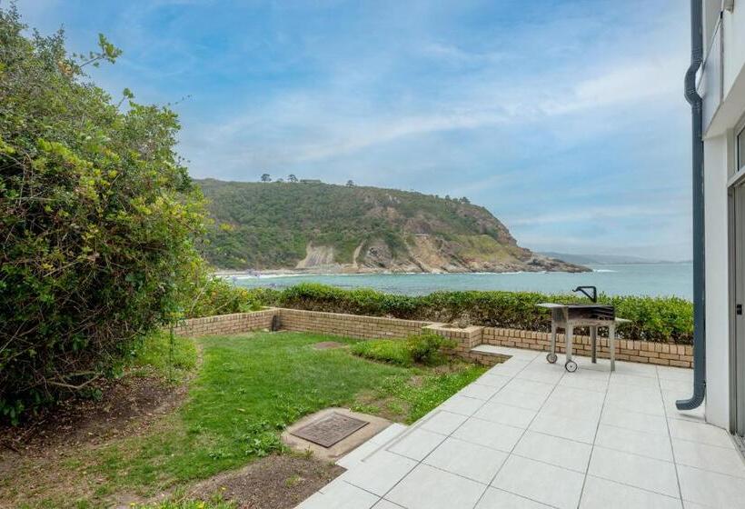 Дом 1 Спальня, Vic Bay Beach House