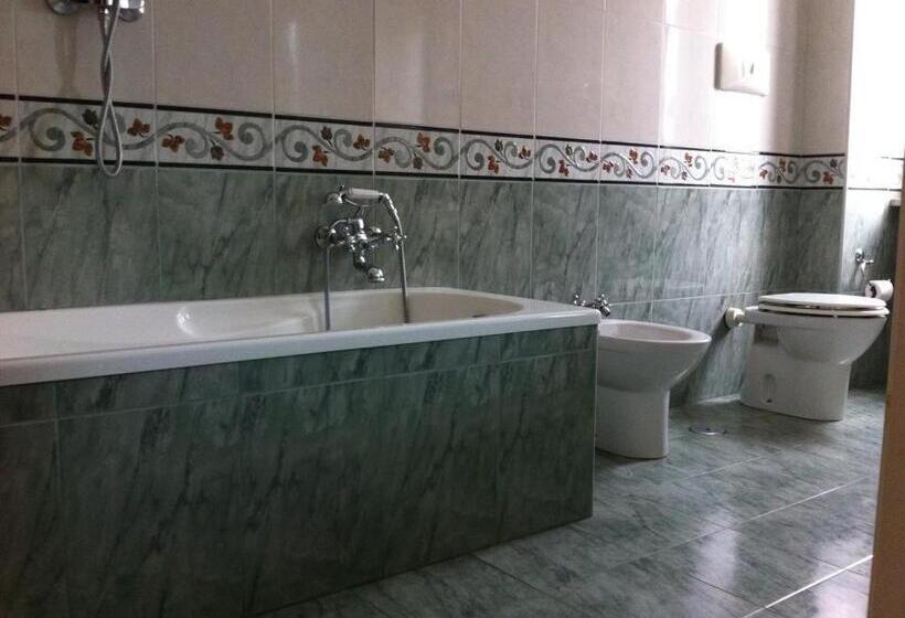 Номер Стандарт Индивидуальный, Albergo Carpino