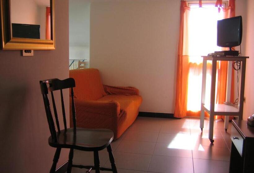 Апартаменты 2 Спальни, Albergo Carpino