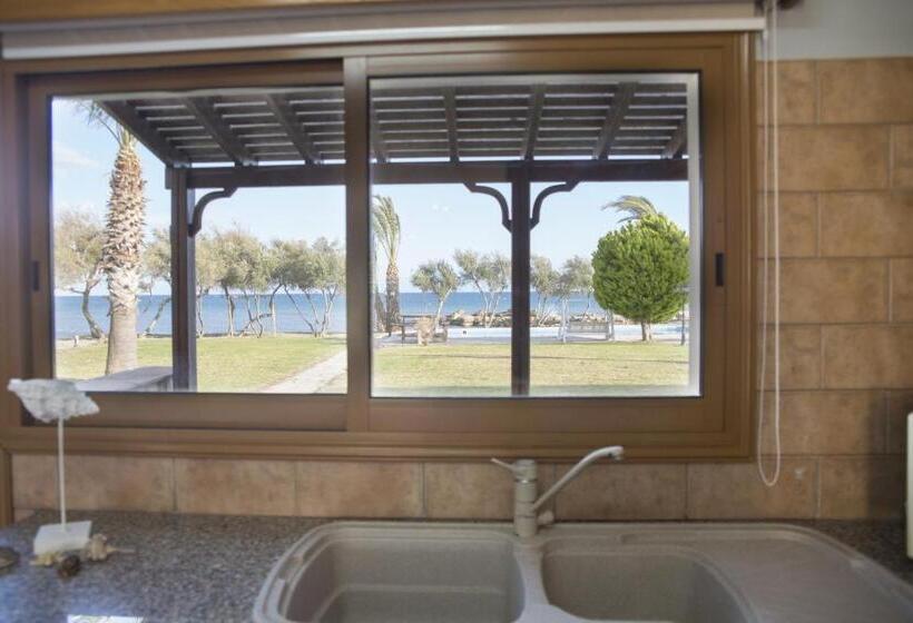 带3个卧室的公寓, Elya Beach Luxury Suites