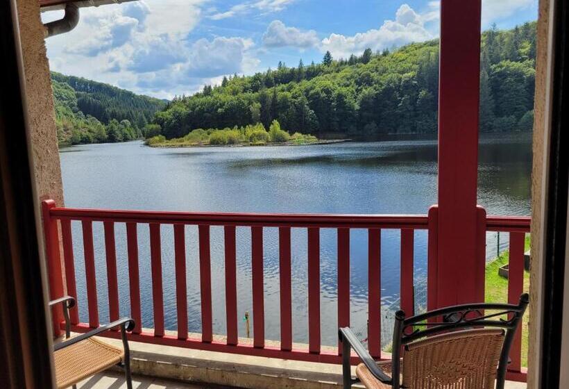 Семейный Номер, Le Lac Des Moines