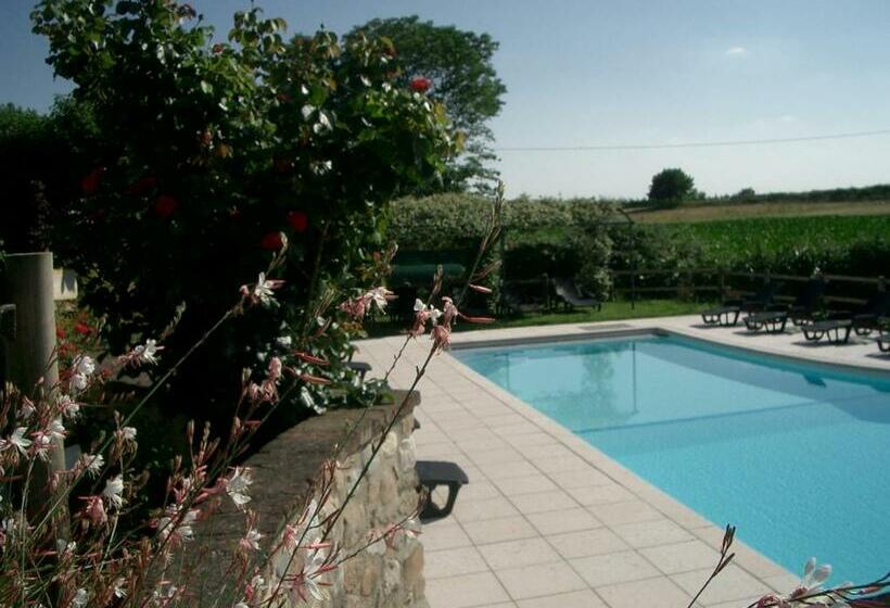 آپارتمان 1 خوابه, B&b Borgo Tre Case