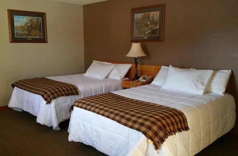 Семейный Номер, Spillover Motel And Inn