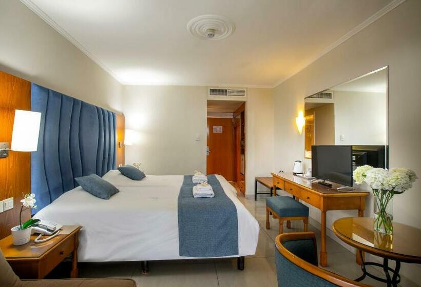 带城市景观的标准间, Anastasia Beach Hotel