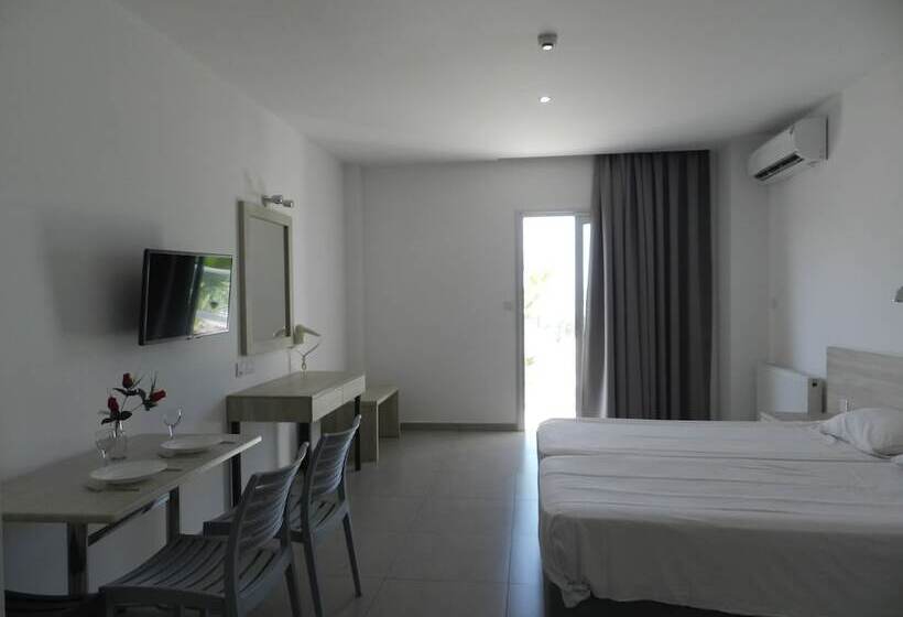 Студия Deluxe, Evabelle Napa Hotel Apartments