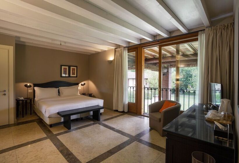 اتاق استاندارد, Santellone Resort
