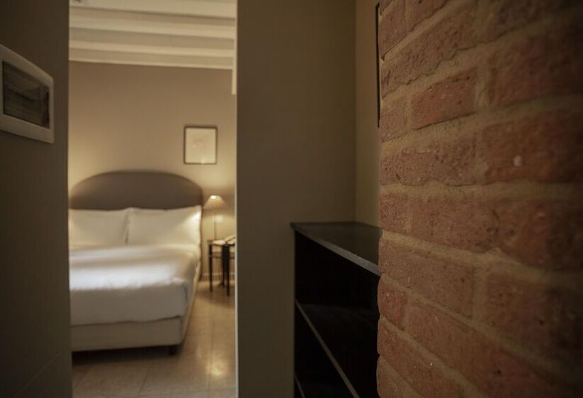 سوییت جونیور, Santellone Resort