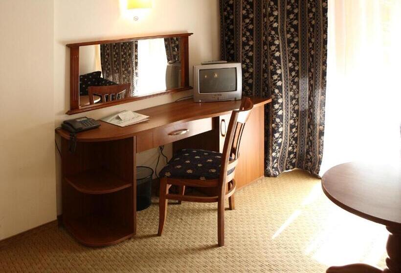 Quarto Estandar com Sacada, Yunona   All Inclusive