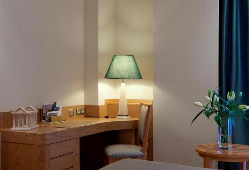 اتاق کلاسیک با چشم‌انداز شهر, Las Arenas Balneario Resort