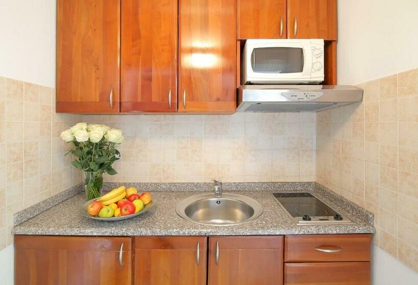 Апартаменты 1 Спальня с Террасой, Villa Antea Apartments