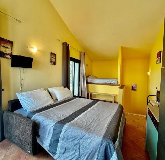 آپارتمان 1 خوابه با بالکن, Agriturismo Azzurra Biricchina