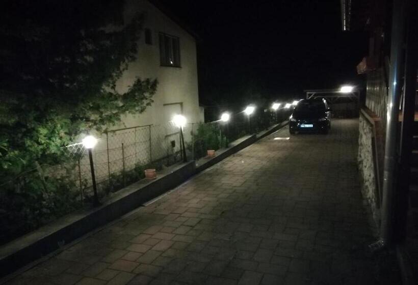 Стандартный Номер Кровать Кинг, Asta La Vista Vendégház