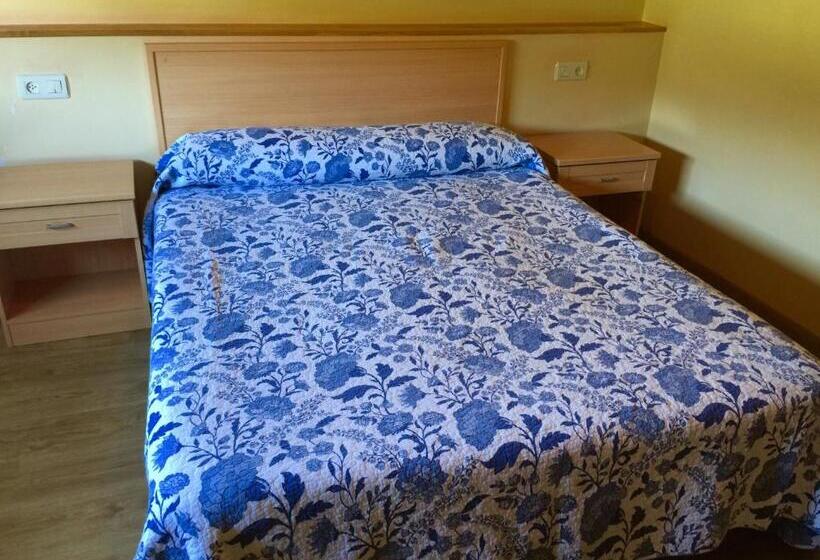Номер Стандарт, Hostal Restaurante Casa Giz