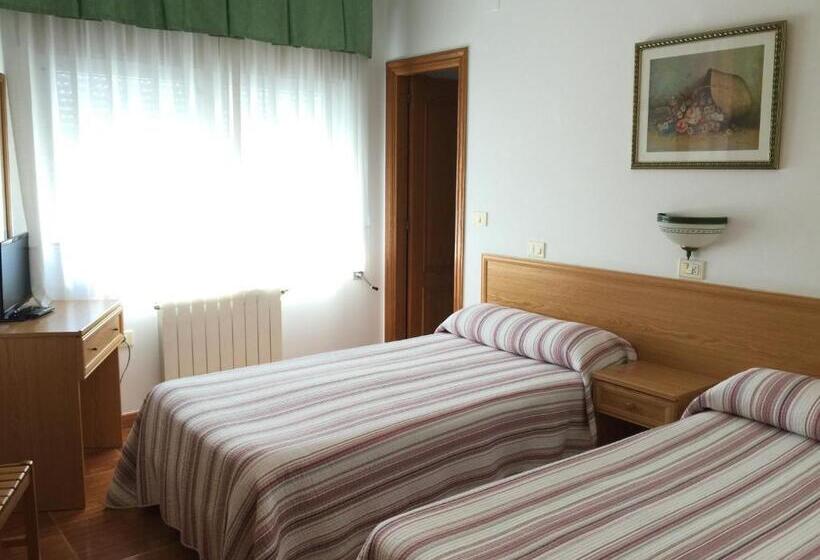Номер Стандарт, Hostal Restaurante Casa Giz