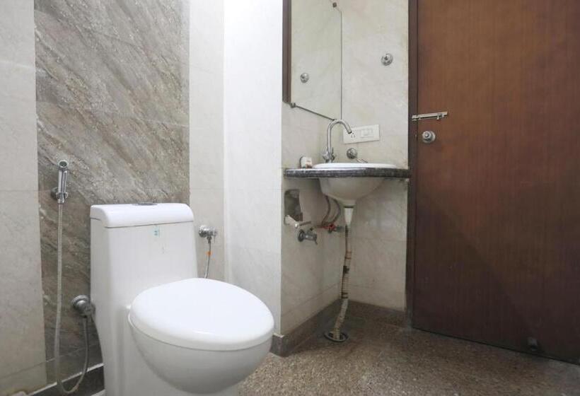 Quarto Triplo Clássico, Flagship Hotel Sanfot