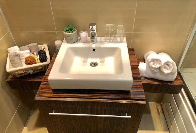 带2个卧室的优质公寓, Bucharest Apartments Deluxe