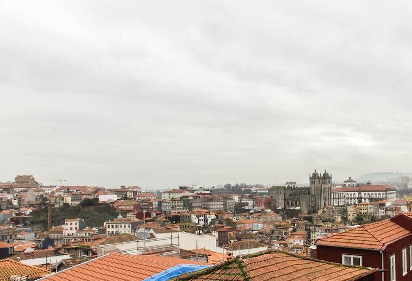 Апартаменты Deluxe 1 Спальня, Porto And Clerigos Views By Porto City Hosts
