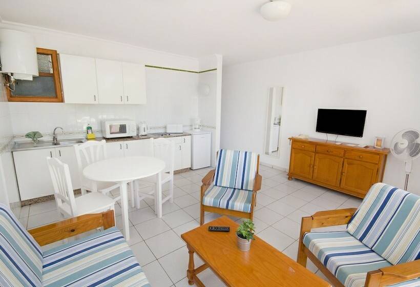 شقة غرفة واحدة, Apartamentos La Peñita