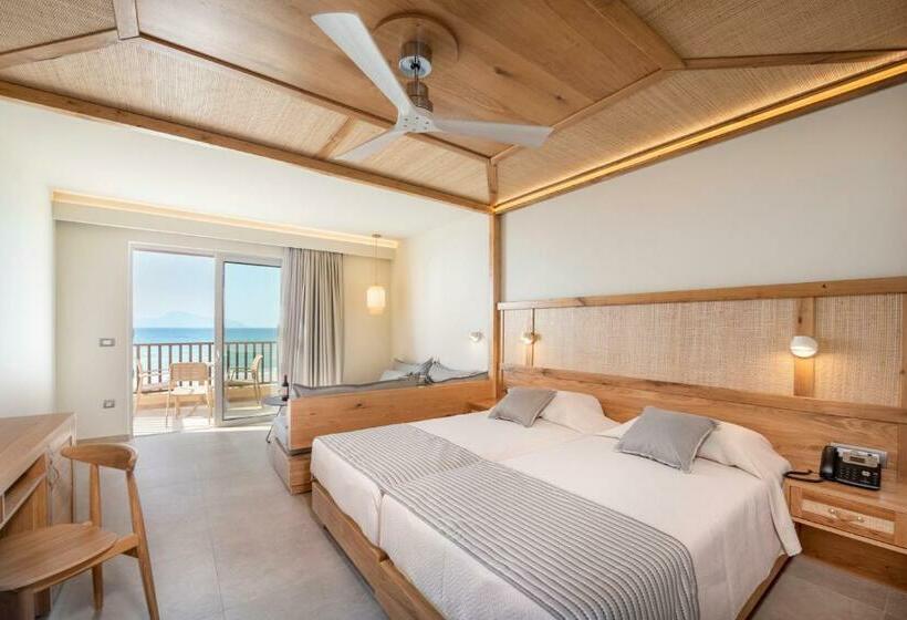 高级海景房, Horizon Beach Resort
