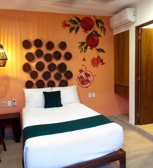 带露台的小型套房, Latino Hotel Boutique
